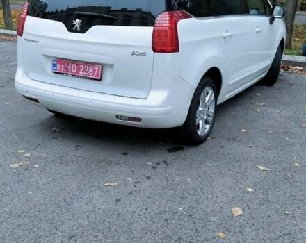 Пежо 5008 2012 у Києві на Automoto.ua Білий Пежо 5008, об'ємом двигуна 2 л та пробігом 183 тис. км за 10700 $, фото 4 на Automoto.ua