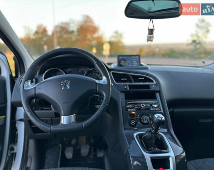 Белый Пежо 5008, объемом двигателя 2 л и пробегом 205 тыс. км за 8950 $, фото 61 на Automoto.ua