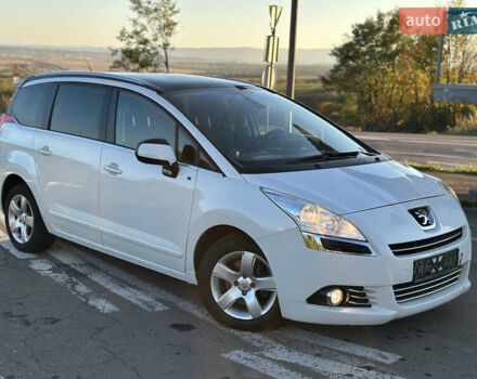 Белый Пежо 5008, объемом двигателя 2 л и пробегом 205 тыс. км за 8950 $, фото 33 на Automoto.ua