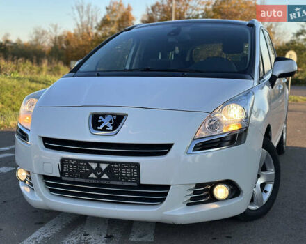 Белый Пежо 5008, объемом двигателя 2 л и пробегом 205 тыс. км за 8950 $, фото 12 на Automoto.ua