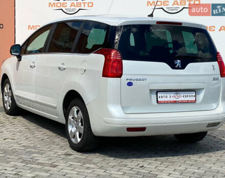 Белый Пежо 5008, объемом двигателя 1.6 л и пробегом 219 тыс. км за 8700 $, фото 2 на Automoto.ua
