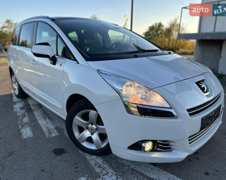 Белый Пежо 5008, объемом двигателя 2 л и пробегом 205 тыс. км за 8950 $, фото 20 на Automoto.ua