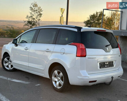 Белый Пежо 5008, объемом двигателя 2 л и пробегом 205 тыс. км за 8950 $, фото 48 на Automoto.ua