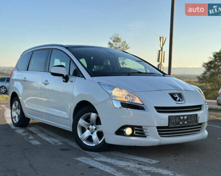 Белый Пежо 5008, объемом двигателя 2 л и пробегом 205 тыс. км за 8950 $, фото 28 на Automoto.ua