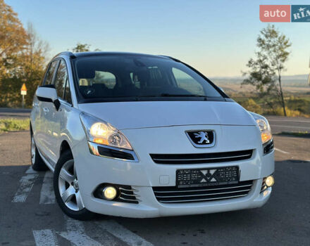 Белый Пежо 5008, объемом двигателя 2 л и пробегом 205 тыс. км за 8950 $, фото 29 на Automoto.ua