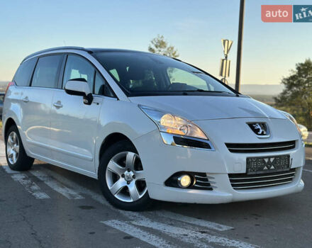 Белый Пежо 5008, объемом двигателя 2 л и пробегом 205 тыс. км за 8950 $, фото 27 на Automoto.ua