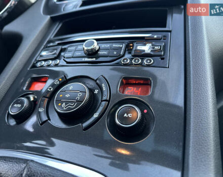 Белый Пежо 5008, объемом двигателя 2 л и пробегом 205 тыс. км за 8950 $, фото 60 на Automoto.ua