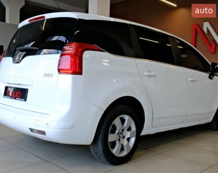 Белый Пежо 5008, объемом двигателя 1.6 л и пробегом 232 тыс. км за 7900 $, фото 23 на Automoto.ua