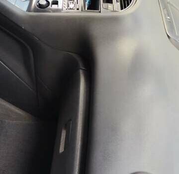 Білий Пежо 5008, об'ємом двигуна 1.6 л та пробігом 208 тис. км за 9600 $, фото 27 на Automoto.ua