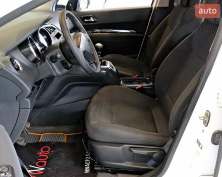 Белый Пежо 5008, объемом двигателя 1.6 л и пробегом 232 тыс. км за 7900 $, фото 33 на Automoto.ua