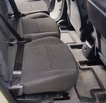 Білий Пежо 5008, об'ємом двигуна 1.6 л та пробігом 208 тис. км за 9600 $, фото 33 на Automoto.ua