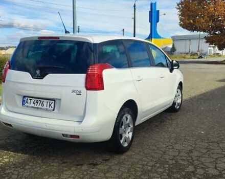 Білий Пежо 5008, об'ємом двигуна 1.6 л та пробігом 210 тис. км за 9100 $, фото 6 на Automoto.ua
