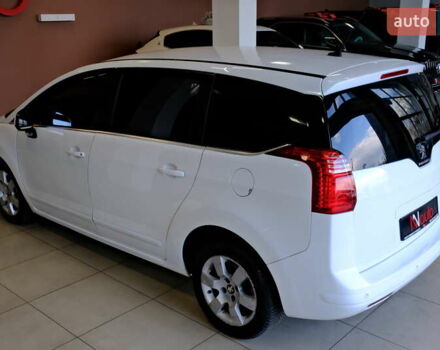 Белый Пежо 5008, объемом двигателя 1.6 л и пробегом 232 тыс. км за 7900 $, фото 24 на Automoto.ua