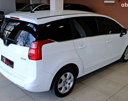 Белый Пежо 5008, объемом двигателя 1.6 л и пробегом 232 тыс. км за 7900 $, фото 4 на Automoto.ua