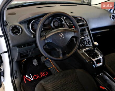 Белый Пежо 5008, объемом двигателя 1.6 л и пробегом 232 тыс. км за 7900 $, фото 34 на Automoto.ua
