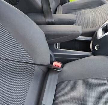 Білий Пежо 5008, об'ємом двигуна 1.6 л та пробігом 210 тис. км за 9100 $, фото 21 на Automoto.ua