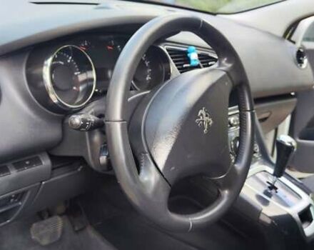 Білий Пежо 5008, об'ємом двигуна 1.6 л та пробігом 208 тис. км за 9600 $, фото 24 на Automoto.ua