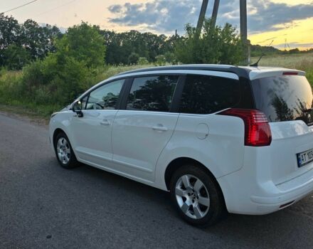 Білий Пежо 5008, об'ємом двигуна 1.6 л та пробігом 183 тис. км за 9000 $, фото 6 на Automoto.ua