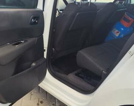 Білий Пежо 5008, об'ємом двигуна 1.6 л та пробігом 208 тис. км за 9600 $, фото 18 на Automoto.ua