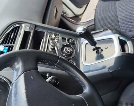 Білий Пежо 5008, об'ємом двигуна 1.6 л та пробігом 210 тис. км за 9100 $, фото 16 на Automoto.ua