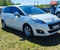 Белый Пежо 5008, объемом двигателя 1.56 л и пробегом 208 тыс. км за 8400 $, фото 1 на Automoto.ua