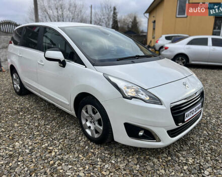 Білий Пежо 5008, об'ємом двигуна 1.6 л та пробігом 205 тис. км за 9099 $, фото 10 на Automoto.ua