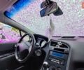 Белый Пежо 5008, объемом двигателя 1.56 л и пробегом 330 тыс. км за 9300 $, фото 6 на Automoto.ua