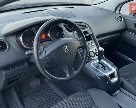 Білий Пежо 5008, об'ємом двигуна 1.6 л та пробігом 220 тис. км за 12300 $, фото 9 на Automoto.ua