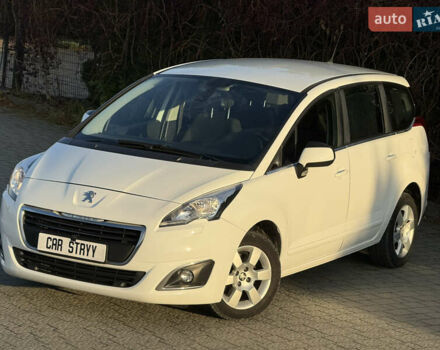 Білий Пежо 5008, об'ємом двигуна 1.6 л та пробігом 230 тис. км за 9999 $, фото 1 на Automoto.ua