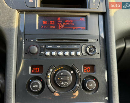 Білий Пежо 5008, об'ємом двигуна 1.6 л та пробігом 230 тис. км за 9999 $, фото 46 на Automoto.ua