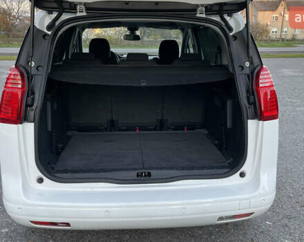 Білий Пежо 5008, об'ємом двигуна 1.6 л та пробігом 220 тис. км за 12300 $, фото 17 на Automoto.ua