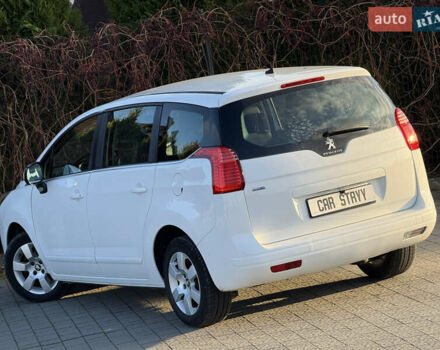 Білий Пежо 5008, об'ємом двигуна 1.6 л та пробігом 230 тис. км за 9999 $, фото 15 на Automoto.ua