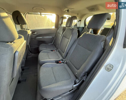 Білий Пежо 5008, об'ємом двигуна 1.6 л та пробігом 230 тис. км за 9999 $, фото 37 на Automoto.ua