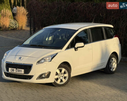 Білий Пежо 5008, об'ємом двигуна 1.6 л та пробігом 230 тис. км за 9999 $, фото 10 на Automoto.ua