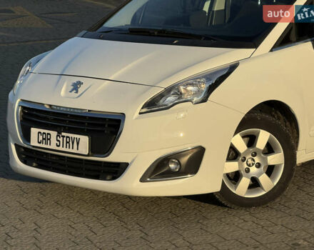 Білий Пежо 5008, об'ємом двигуна 1.6 л та пробігом 230 тис. км за 9999 $, фото 11 на Automoto.ua