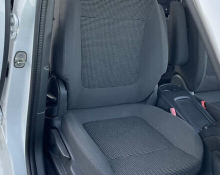 Білий Пежо 5008, об'ємом двигуна 1.6 л та пробігом 220 тис. км за 12300 $, фото 14 на Automoto.ua