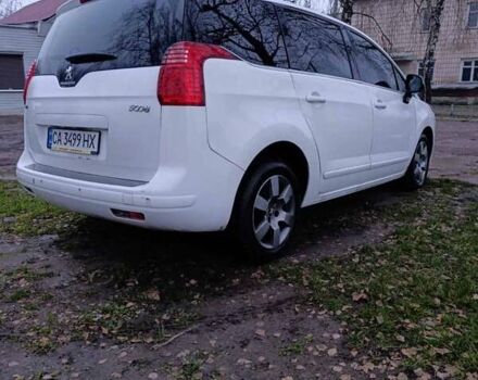 Белый Пежо 5008, объемом двигателя 1.56 л и пробегом 180 тыс. км за 8555 $, фото 4 на Automoto.ua