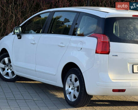 Білий Пежо 5008, об'ємом двигуна 1.6 л та пробігом 230 тис. км за 9999 $, фото 16 на Automoto.ua