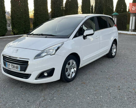 Білий Пежо 5008, об'ємом двигуна 1.6 л та пробігом 220 тис. км за 12300 $, фото 1 на Automoto.ua