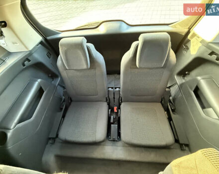 Білий Пежо 5008, об'ємом двигуна 1.6 л та пробігом 230 тис. км за 9999 $, фото 38 на Automoto.ua