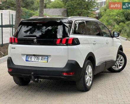 Белый Пежо 5008, объемом двигателя 1.5 л и пробегом 197 тыс. км за 20550 $, фото 4 на Automoto.ua