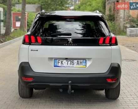 Белый Пежо 5008, объемом двигателя 1.5 л и пробегом 197 тыс. км за 20550 $, фото 5 на Automoto.ua