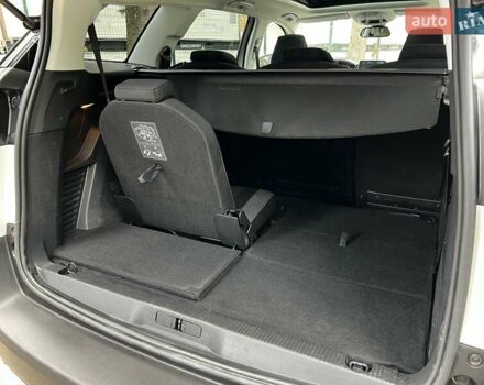 Белый Пежо 5008, объемом двигателя 1.5 л и пробегом 197 тыс. км за 20550 $, фото 21 на Automoto.ua