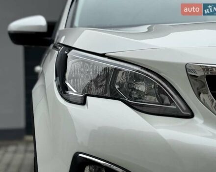 Белый Пежо 5008, объемом двигателя 1.5 л и пробегом 185 тыс. км за 18999 $, фото 26 на Automoto.ua