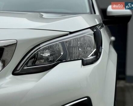 Белый Пежо 5008, объемом двигателя 1.5 л и пробегом 185 тыс. км за 18999 $, фото 27 на Automoto.ua