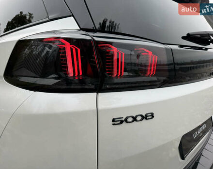 Белый Пежо 5008, объемом двигателя 2 л и пробегом 39 тыс. км за 32999 $, фото 119 на Automoto.ua