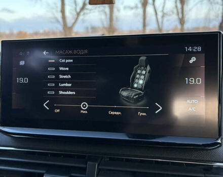 Белый Пежо 5008, объемом двигателя 2 л и пробегом 55 тыс. км за 34700 $, фото 18 на Automoto.ua