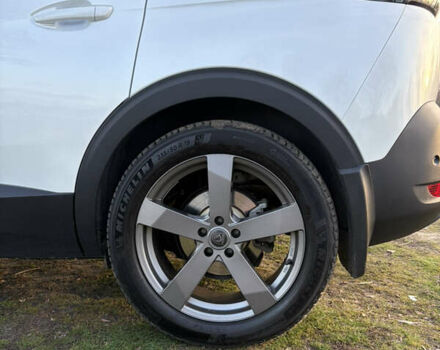 Белый Пежо 5008, объемом двигателя 2 л и пробегом 55 тыс. км за 34700 $, фото 11 на Automoto.ua