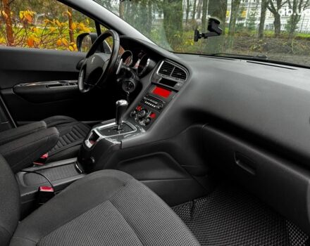 Белый Пежо 5008, объемом двигателя 1.6 л и пробегом 272 тыс. км за 8490 $, фото 24 на Automoto.ua