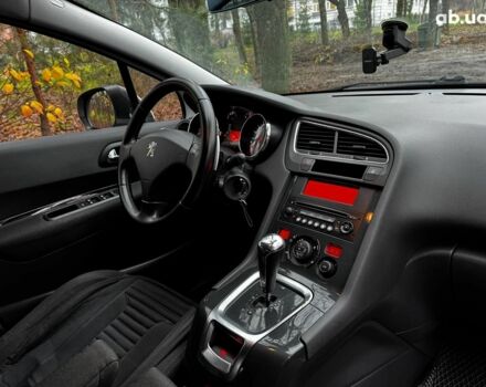 Белый Пежо 5008, объемом двигателя 1.6 л и пробегом 272 тыс. км за 8490 $, фото 25 на Automoto.ua